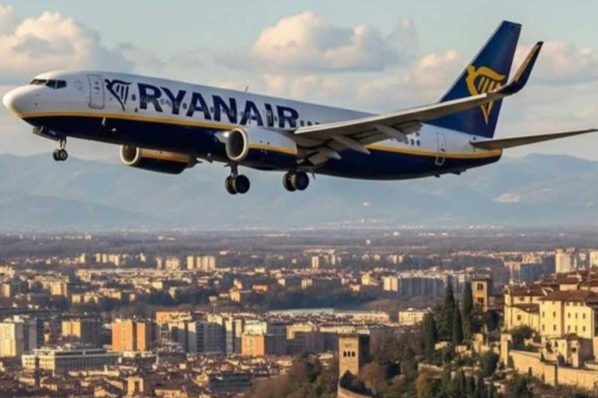 Dirottato Bari volo Milano-Pescara motivo 