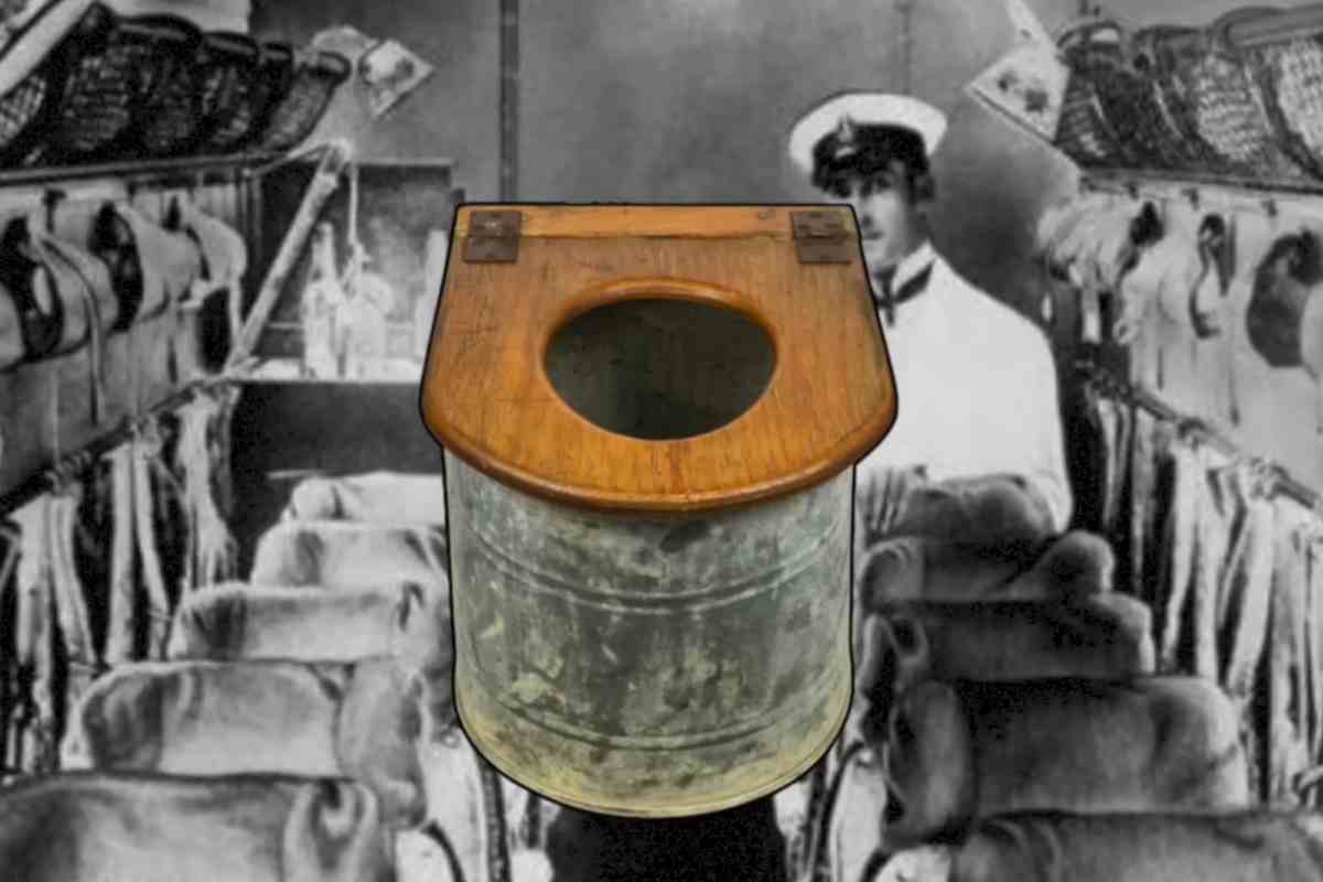I vecchi wc negli aerei