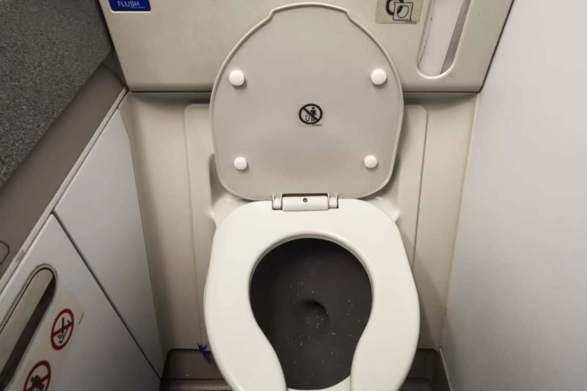 bagno di un volo aereo