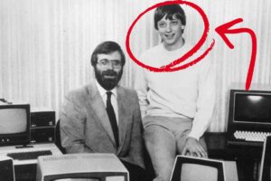 Paul Allen e nel cerchio Bill Gates