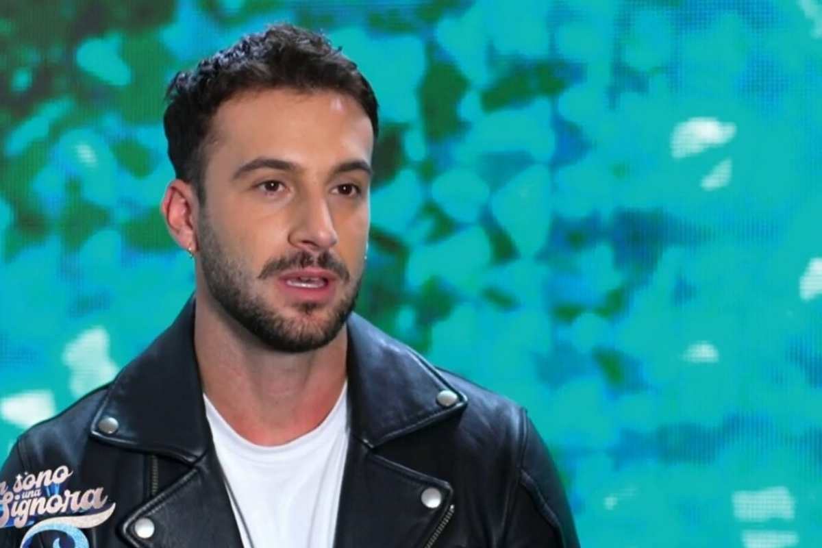 Andreas Muller e gli insulti social alle figlie: la reazione e il ruolo di Caterina Balivo