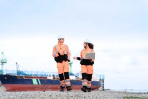 Marco Giallini operato dopo la caduta: il ruolo del cane nell’incidente