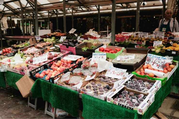 Mercato Marina di Massa: quando si svolge