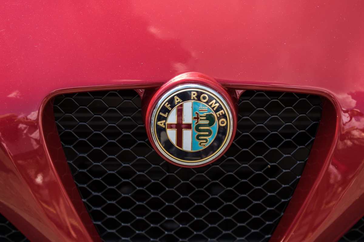 L'Alfa Romeo più iconica di sempre diventa salto nel futuro: grazie a questi dettagli artigianali è già l'oggetto del desiderio di tutti