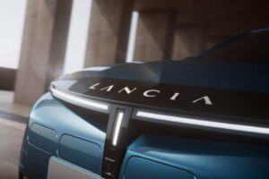 Lancia prova il rilancio con un colpo a sorpresa: rispolvera la versione con la "tecnologia" più amata